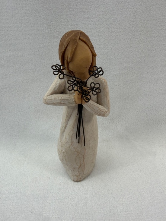 Willow Tree Other - Willow Tree Friendship Holding Metal Flowers 2004 Figurine